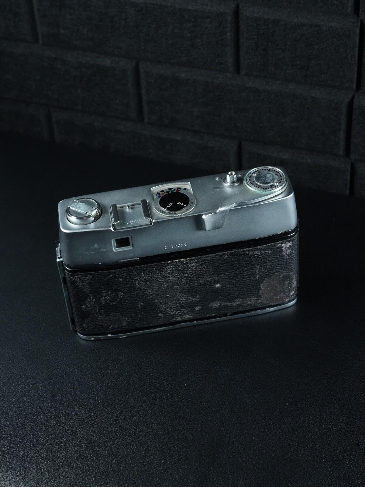 Taron JL Vintage 1960's 35mm Camera - Faulty, Spares, Repair or Display