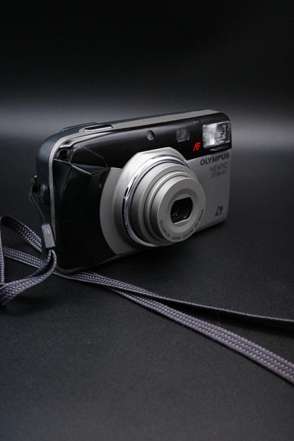 Olympus NewPic Zoom 90 Vintage APS Film Camera - Tested & Working