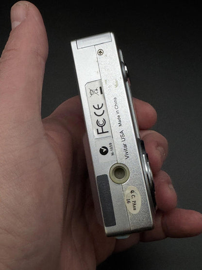 Vivitar Vivicam 3720 3MP Digital Camera + Box, Case & Batteries - Fully Working