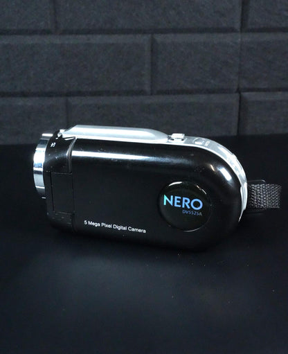 Giani Nero DV5525A 5MP Digital Camcorder Video Camera 4x Zoom - Tested & Working
