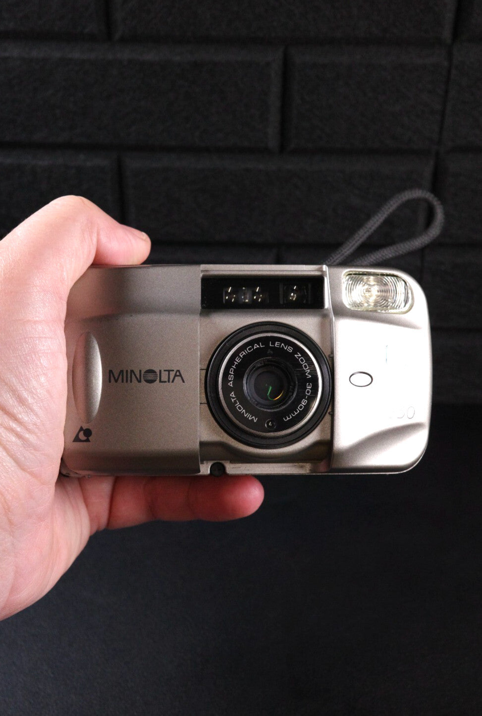 Minolta Vectis 30 Vintage 1990's APS Film Point & Shoot Camera Tested & Working