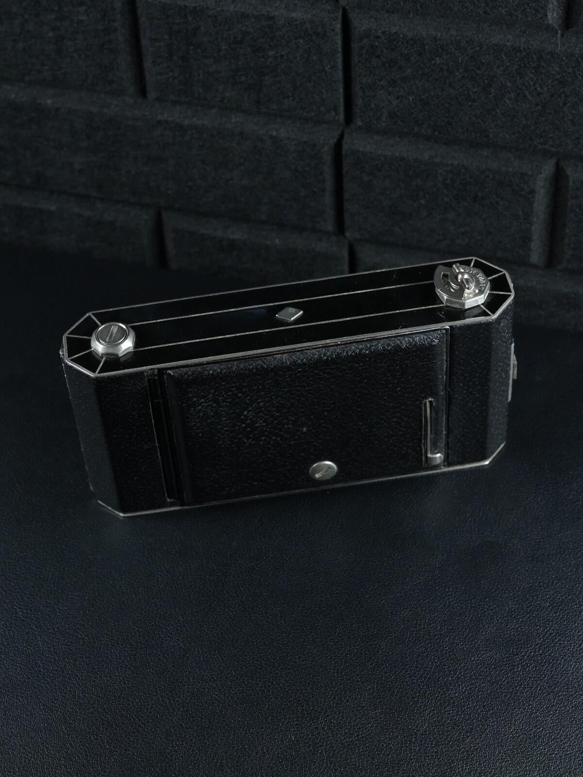 Kodak Folding Brownie Six-20 UK Model Vintage 1930's 620 Film Camera - Working