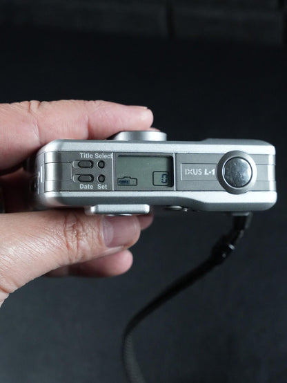 Canon ixus L-1 Vintage 1990's APS Film Camera + Battery - Tested & Working (W89)