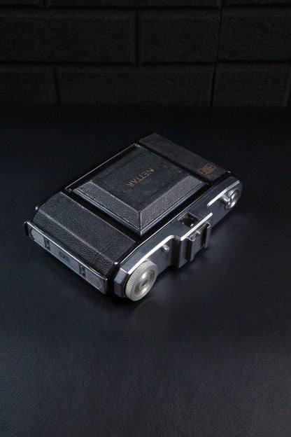 Zeiss Ikon Nettar 517/16 Vintage 1950's 120 Film Camera - Working - Heavy Fungus On Lens