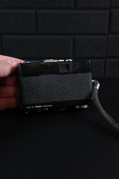 Rollei 35 B 35mm Compact Camera Carl Zeiss Lens + Case - Film Tested & Working