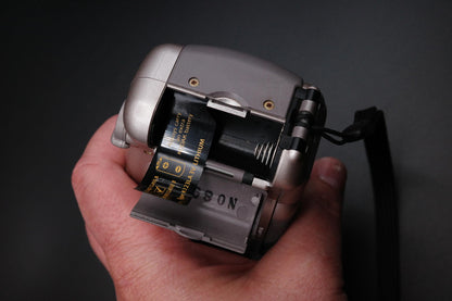 Kodak Advantix C700 Vintage Compact Point & Shoot APS Film Camera Fully Working