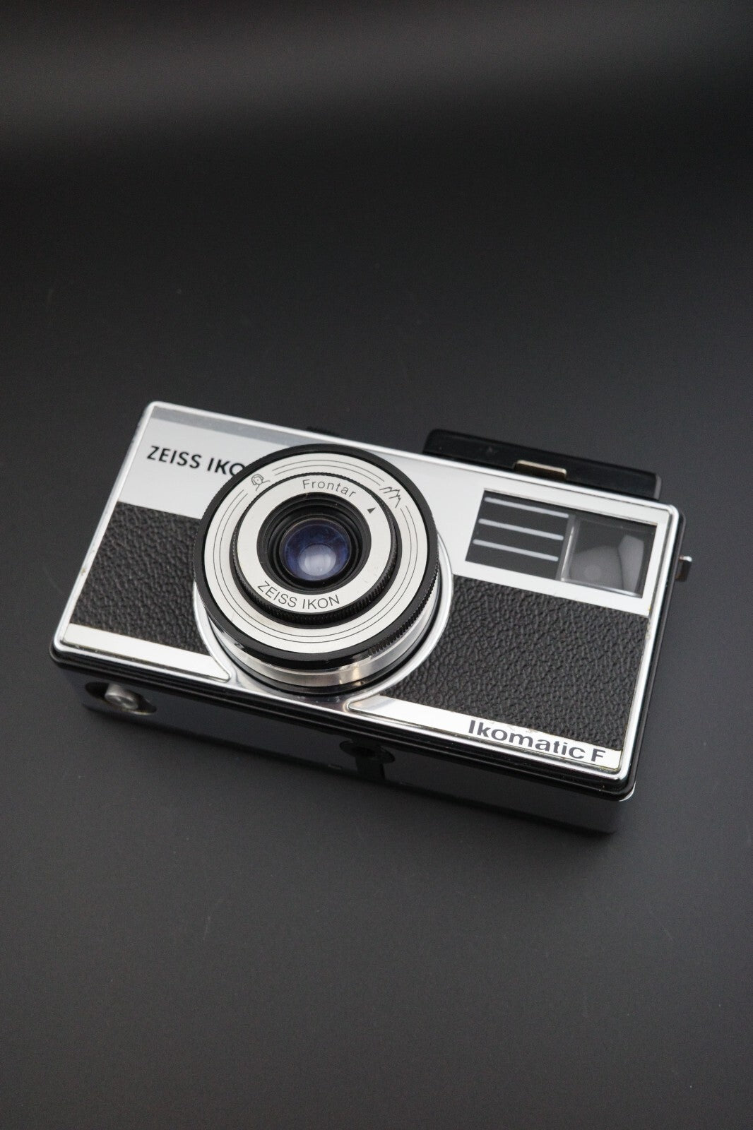 Zeiss Ikon Ikomatic F Vintage German 1960's 126 Film Camera - Tested & Working