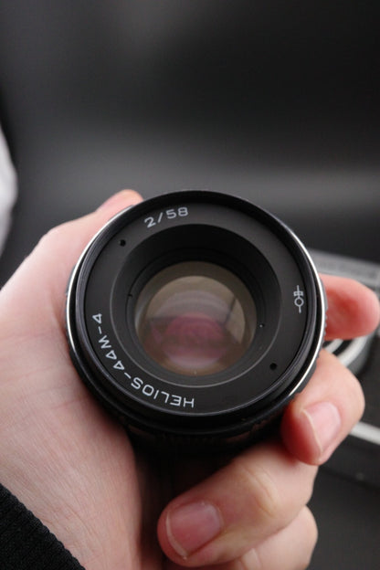 Praktica LB2 Vintage 35mm SLR + Helios 44M-4 58mm f2 M42 Film Tested & Working