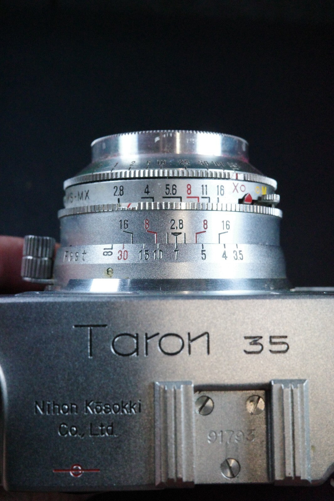 Taron 35 Vintage 1950's Camera + Case - Winds & Fires - Faulty Jammed Focusing Lever
