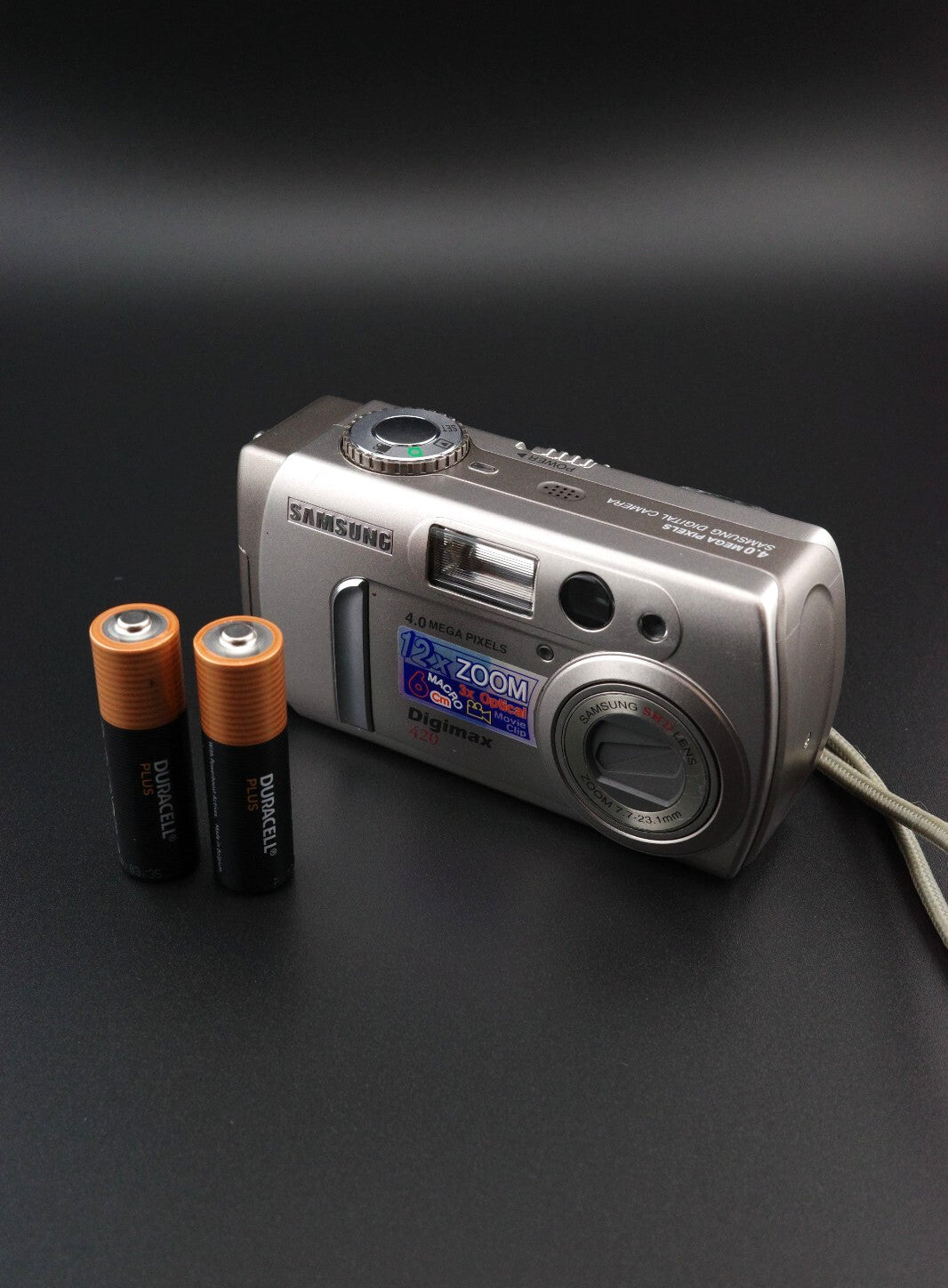 Vintage Samsung Digimax 420 4MP Compact Digital Zoom Camera - Tested & Working