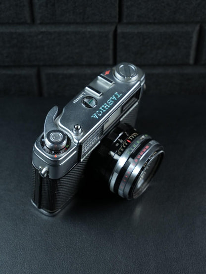 Yashica Lynx-1000 Vintage 1960's 35mm Film Rangefinder Camera - Faulty (Y511)