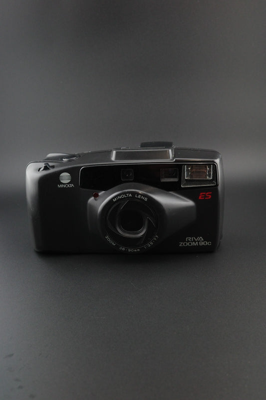 Minolta Riva Zoom 90c Vintage 35mm Point & Shoot Auto Focus Camera - Working