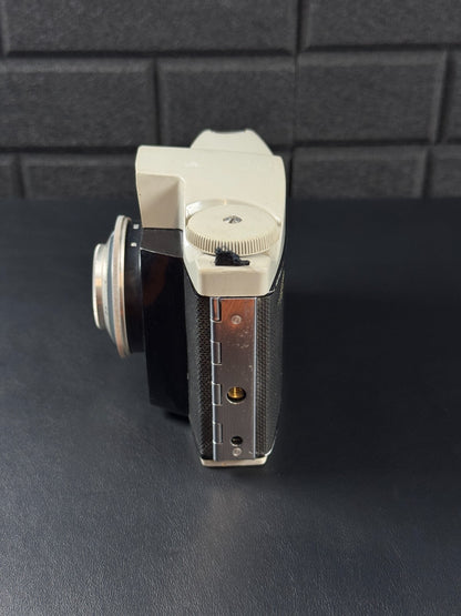 Vintage Kodak Brownie 44B Camera - 127 Film - Made in UK 1960s - Tested Working