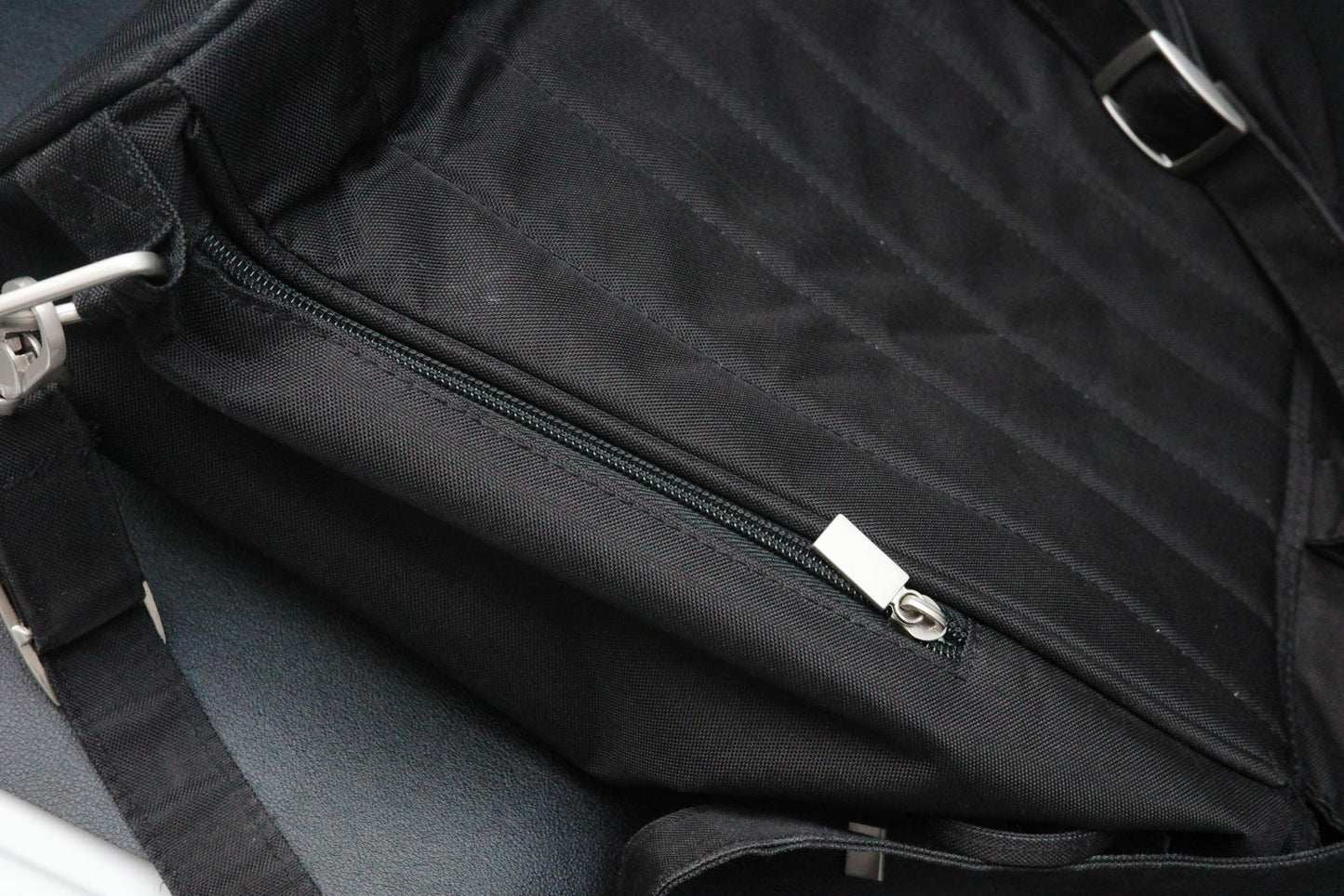 Rare Samsonite Lightweight Canvas Rucksack / Shoulder Bag