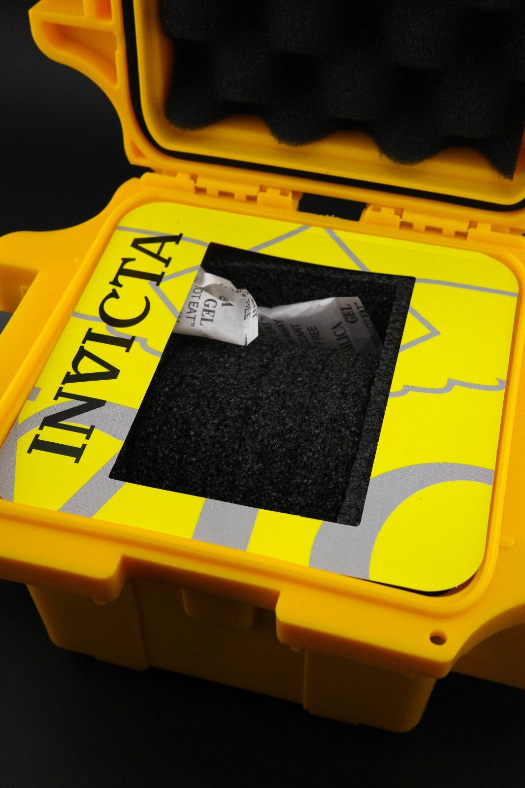 Invicta 1-Slot Dive Impact Heavy Duty Watch Case - DC1YEL - Yellow - Brand New
