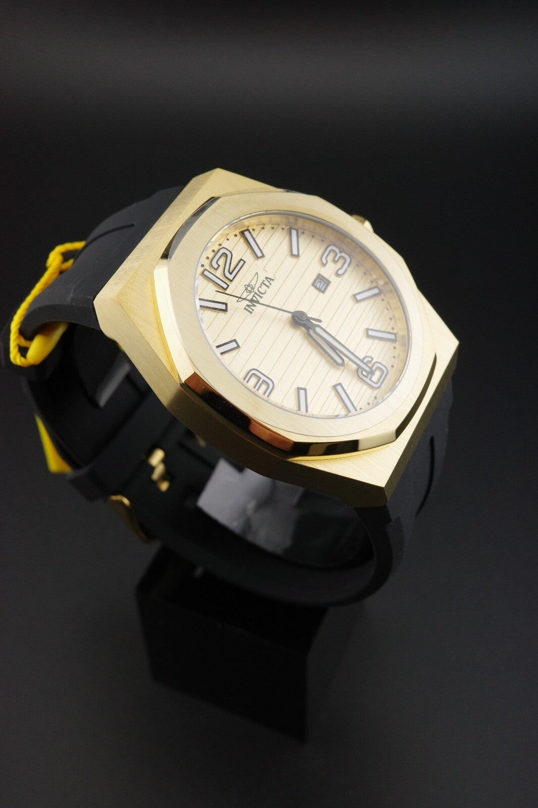 Brand New & Boxed Invicta Huracan 45775 Men’s Watch 48mm Black Gold Dial