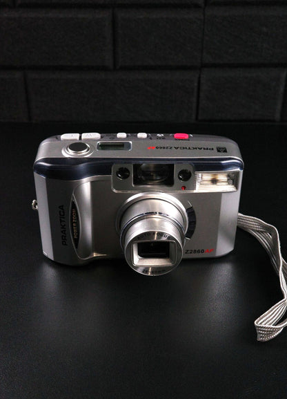 Praktica Power Zoom Z2860 AF 35mm Point & Shoot Film Camera with Case - Working
