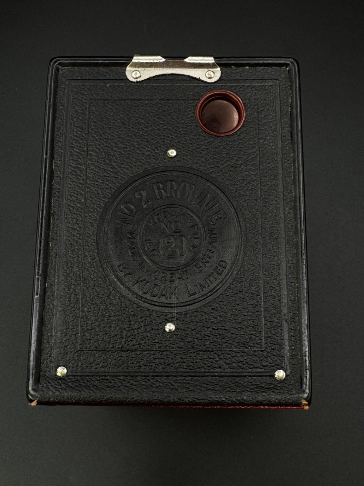 Vintage Kodak Brownie No.2 Portrait 120 Film Model F Box Camera Tested & Working