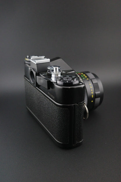 Zenit EM 35mm Film Camera + Helios 44M 2/58 + External LightMeter - Read Details