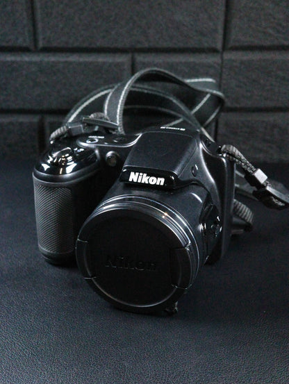 Nikon Coolpix L820 Digital Bridge Camera 16.1MP 30x Optical Zoom - Fully Working