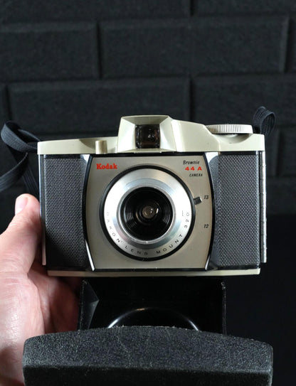 Kodak Brownie 44A Vintage 1960's 127 Film Camera - Boxed, Tested & Working