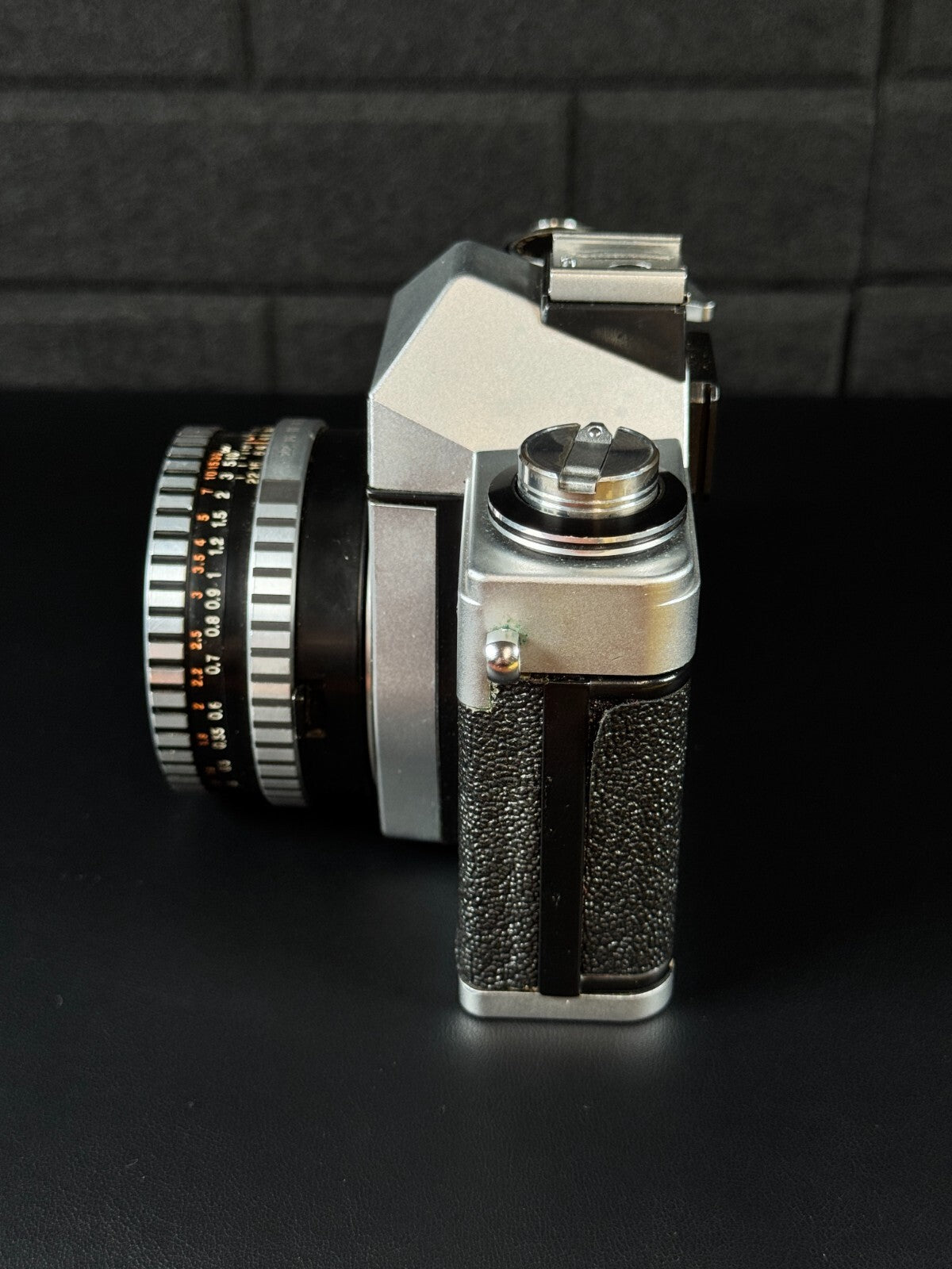 Praktica LTL 35mm Film SLR Camera + Zeiss Jena Tessar 2.8 50mm - Winds & Fires