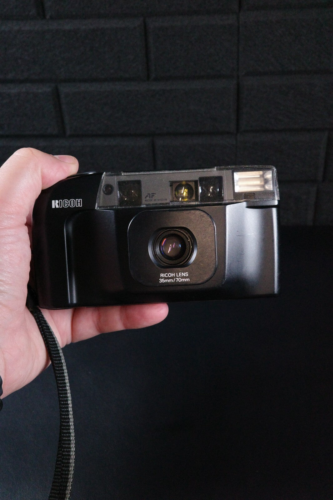 RICOH RT-550 Vintage 1980's 35mm Point & Shoot Film Camera - Tested and Working