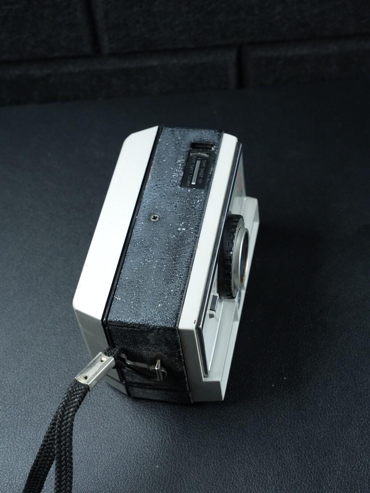 Kodak Instamatic 200 Vintage 1960's 126 Film Camera - Faulty, Spares or Repair