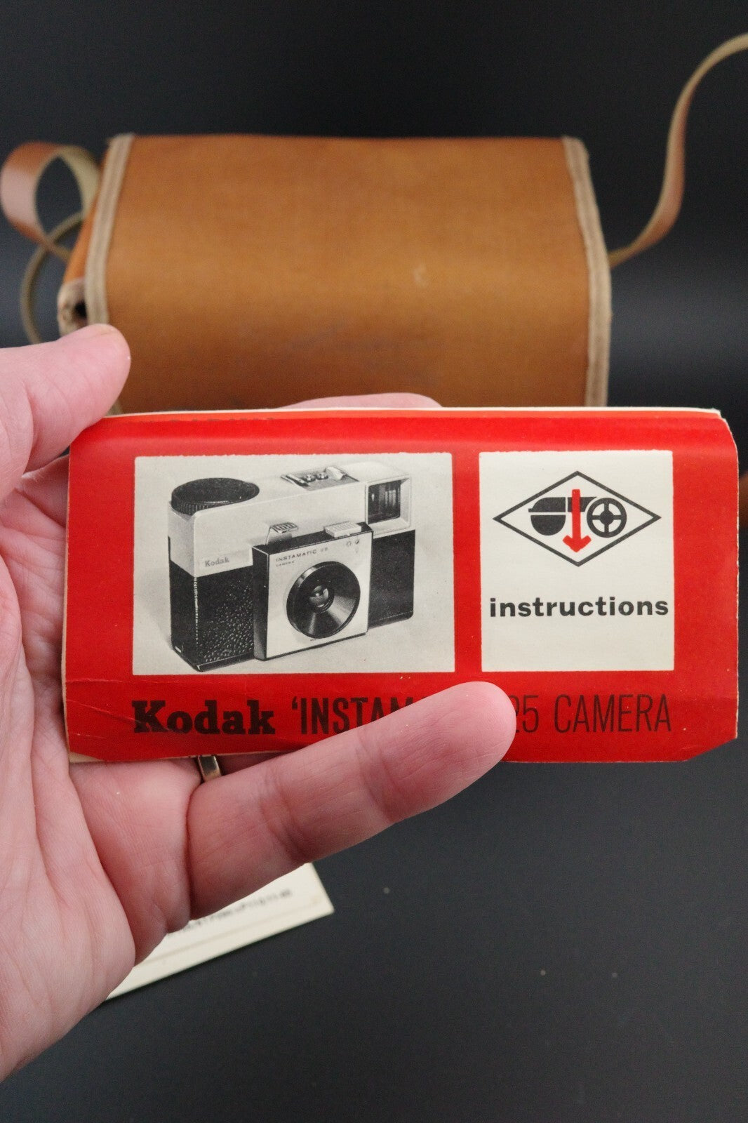 Vintage 1960's Kodak Instamatic 25 Retro 126 Film Camera +  Case & Instructions