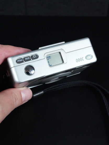 Boots 3000 - 1990's APS Film Compact Camera, Case + Battery - Tested & Working