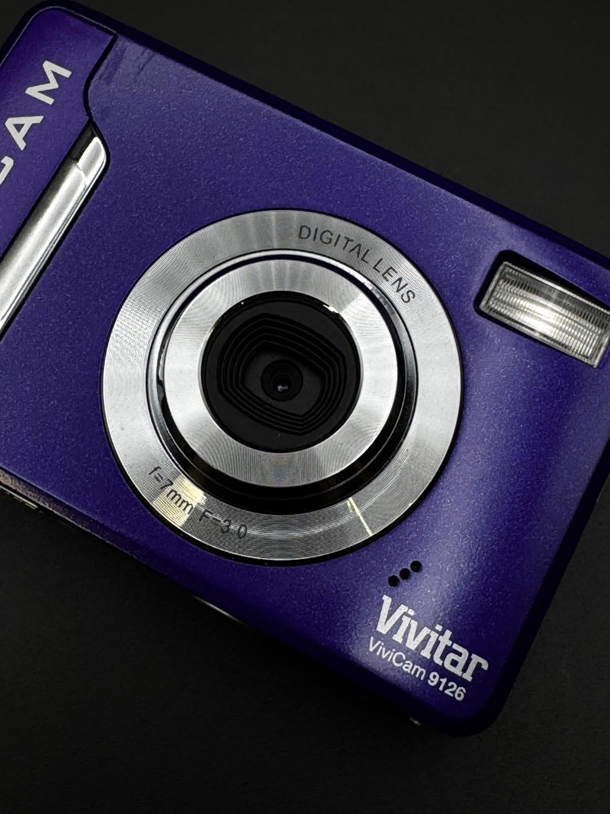 New & Boxed Vivitar Digital Camera Vivicam 9126 9.0MP Purple - Fully Working