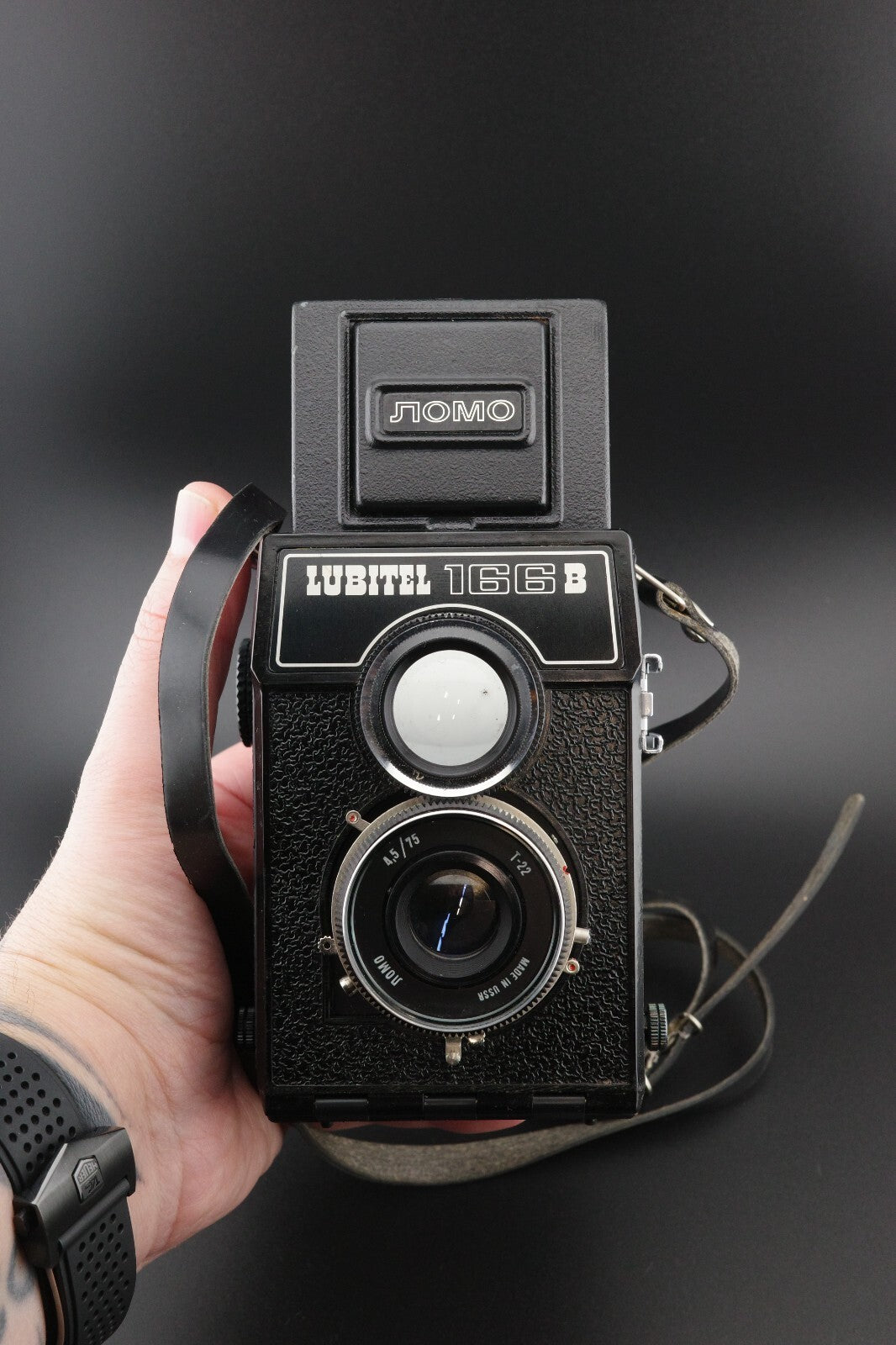 Lomo Lubitel 166B Vintage 1980's 120 TLR Film Camera 75mm f/4.5 Tested & Working