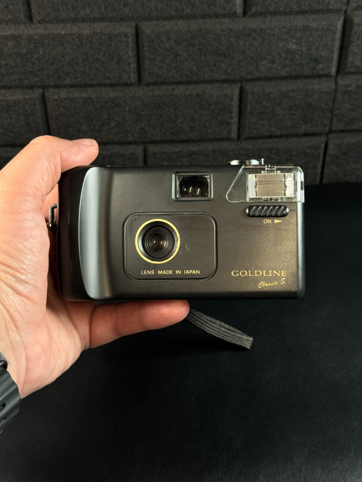 Goldline Classic S Vintage 1980's Compact 35mm Film Camera - Tested & Working