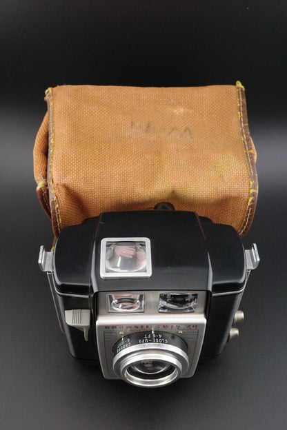 Kodak Brownie Twin 20 Vintage 1960's 620 Film Camera and Case - Tested & Working