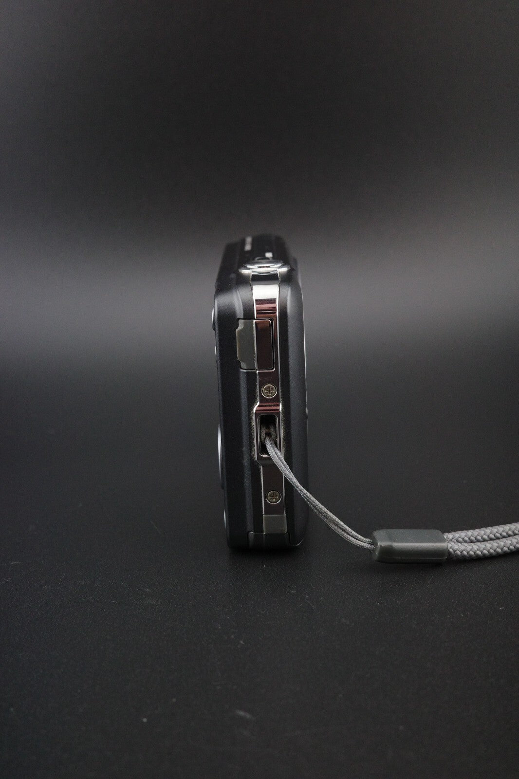 Olympus VG-120 14MP CCD Digital Camera + New Battery / Charger Tested & Working