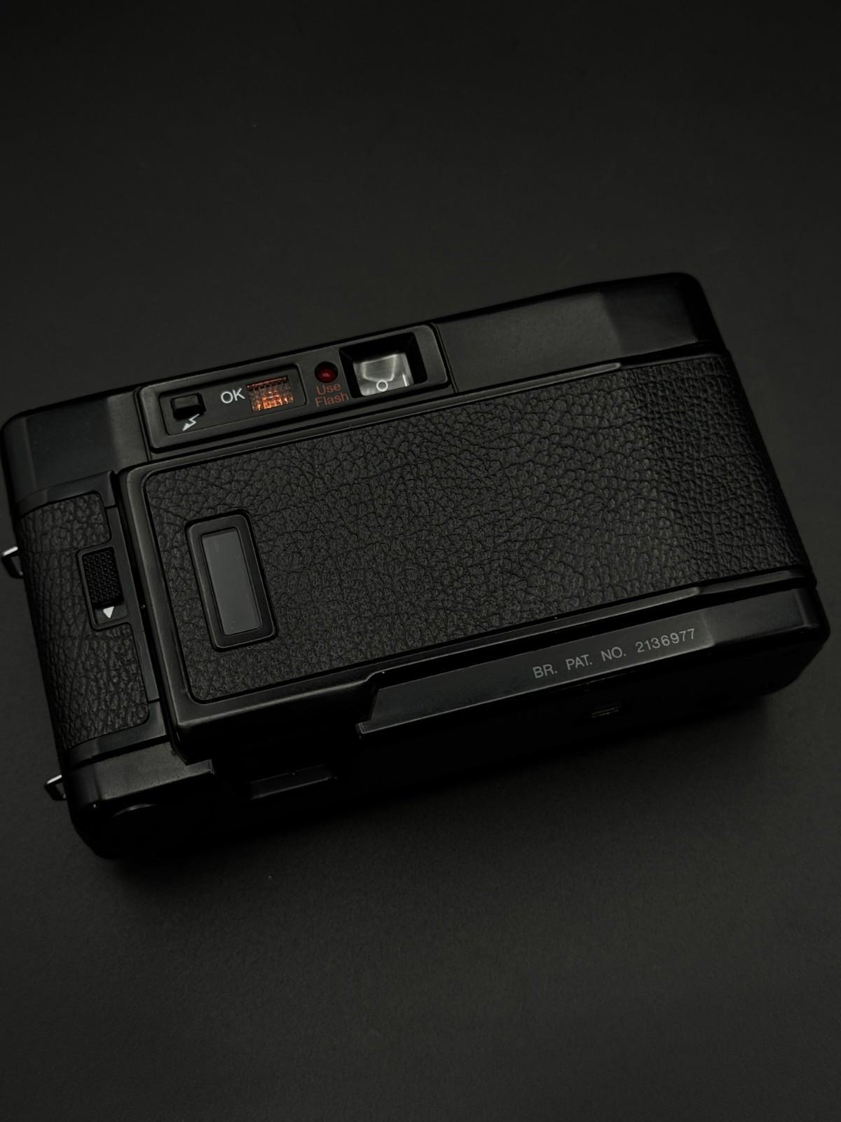 Hanimex Vintage Instant 35mm Film Camera AFX Black & Case  - Tested and Working