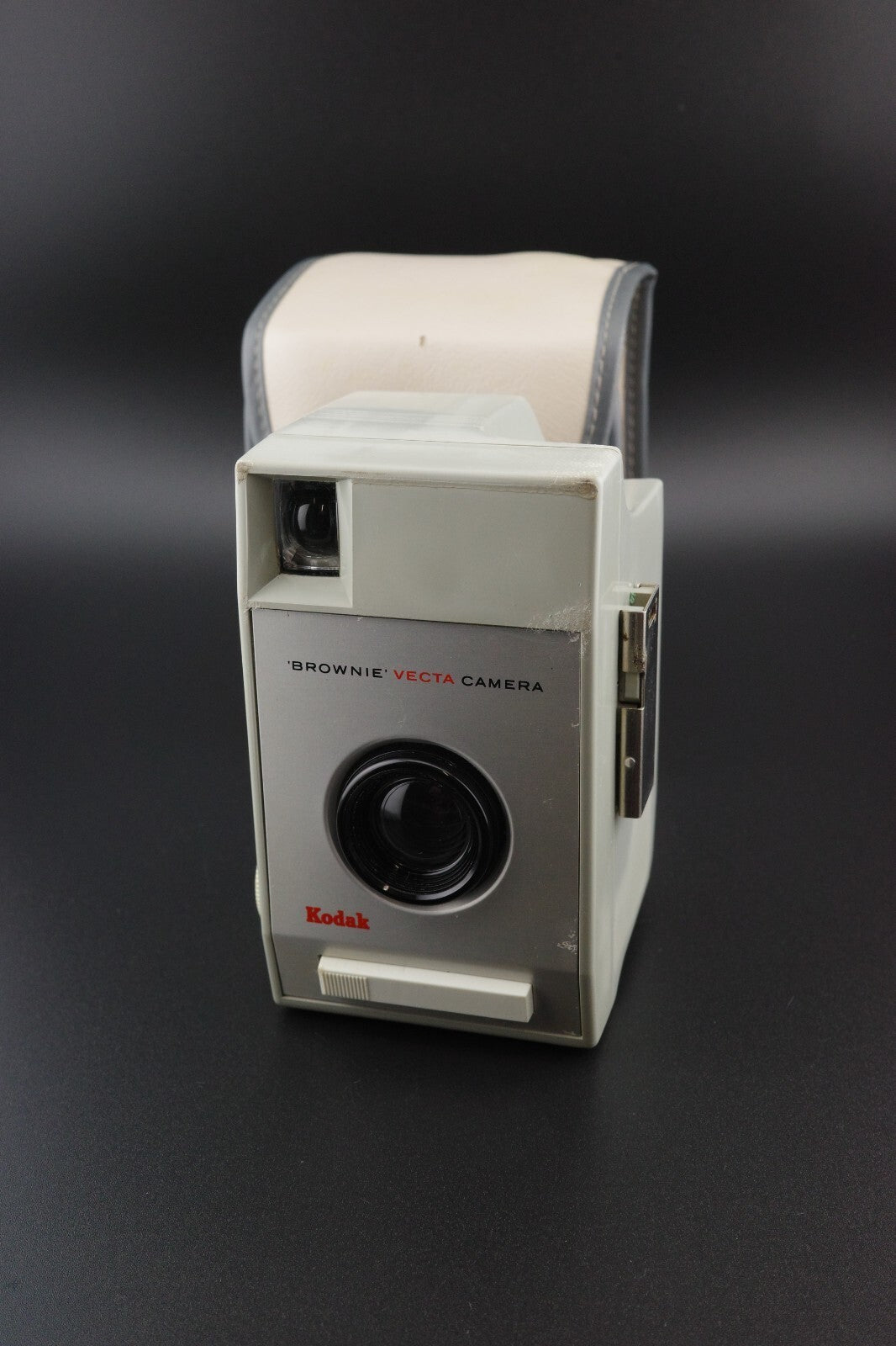 Kodak Brownie Vecta Vintage 1960's 127 Film Camera + Case - Tested & Working