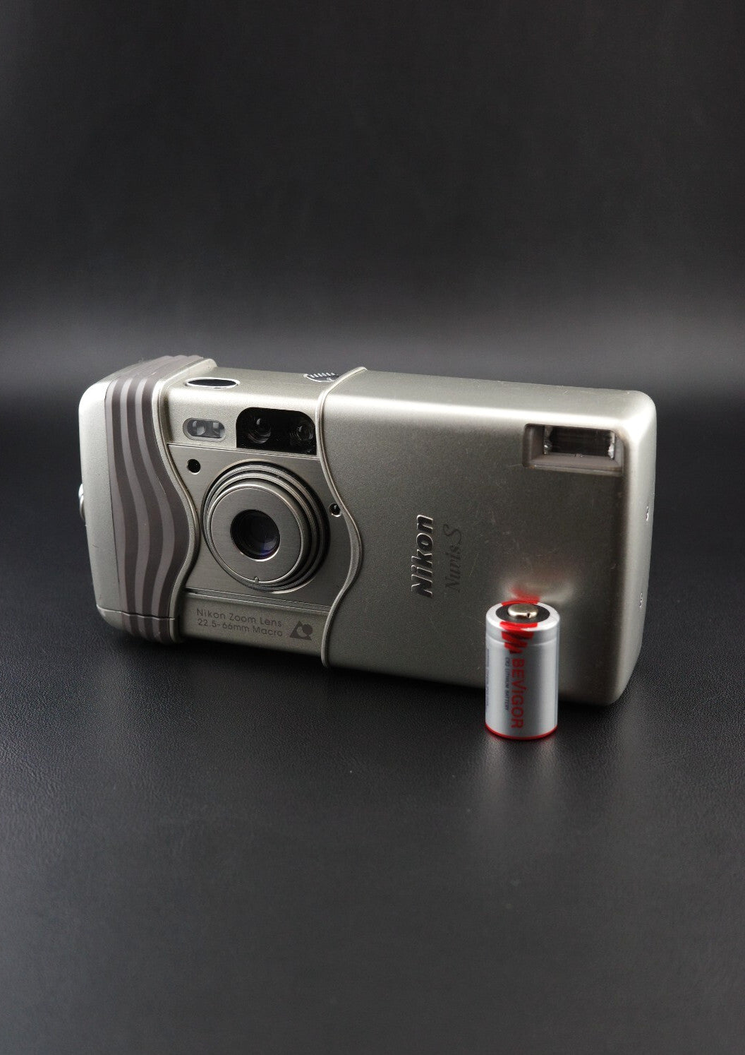 Nikon Nuvis S Vintage 1990's APS Film Point and Shoot Camera - Tested & Working