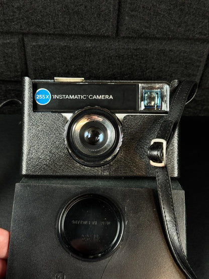 Kodak Instamatic 255X Vintage 1970's 126 Film Camera + Case - Tested & Working