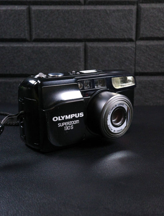 Olympus Superzoom 130 S 35mm Point & Shoot Compact Film Camera Tested & Working