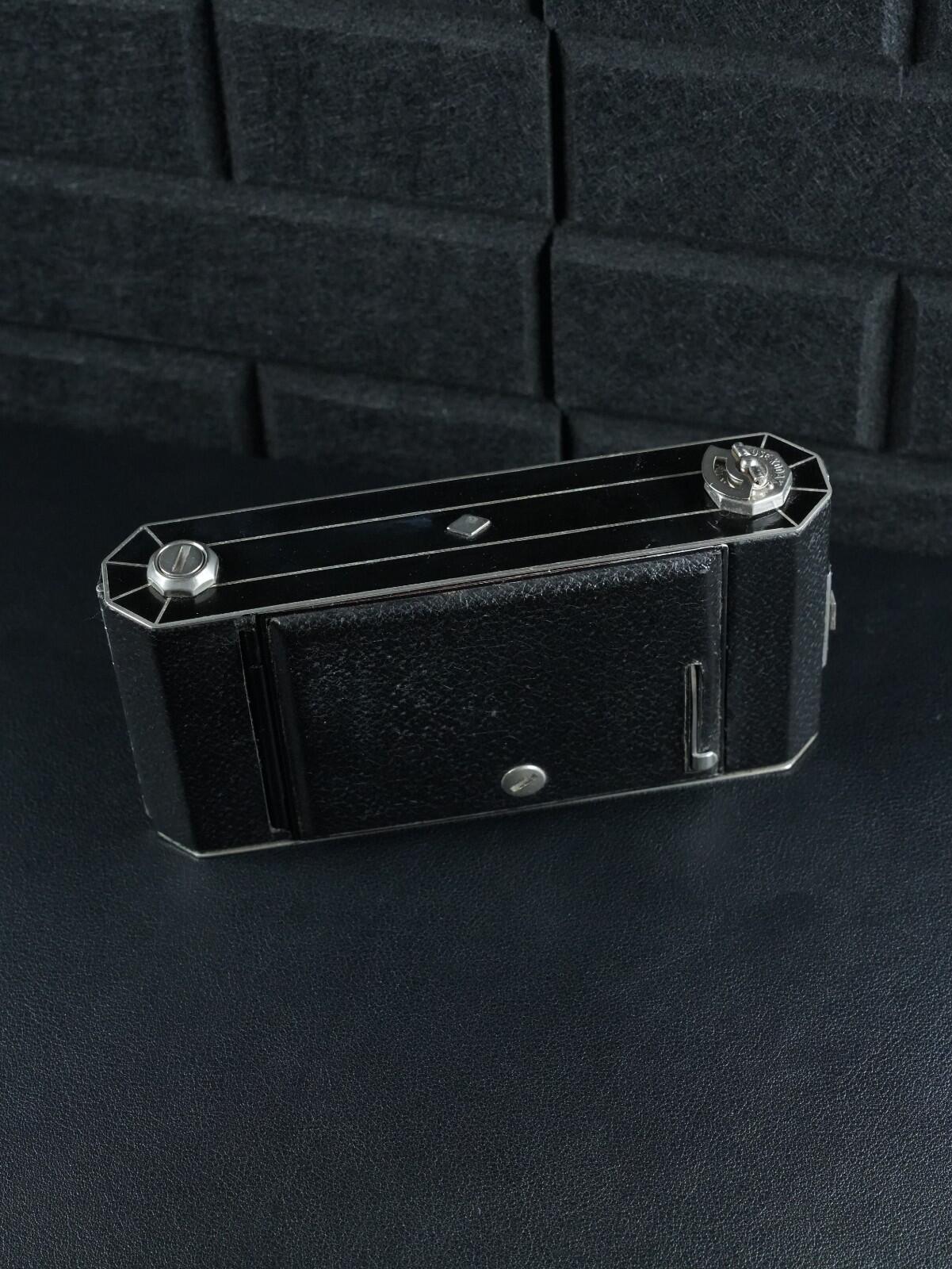 Kodak Folding Brownie Six-20 UK Model Vintage 1930's 620 Film Camera - Working