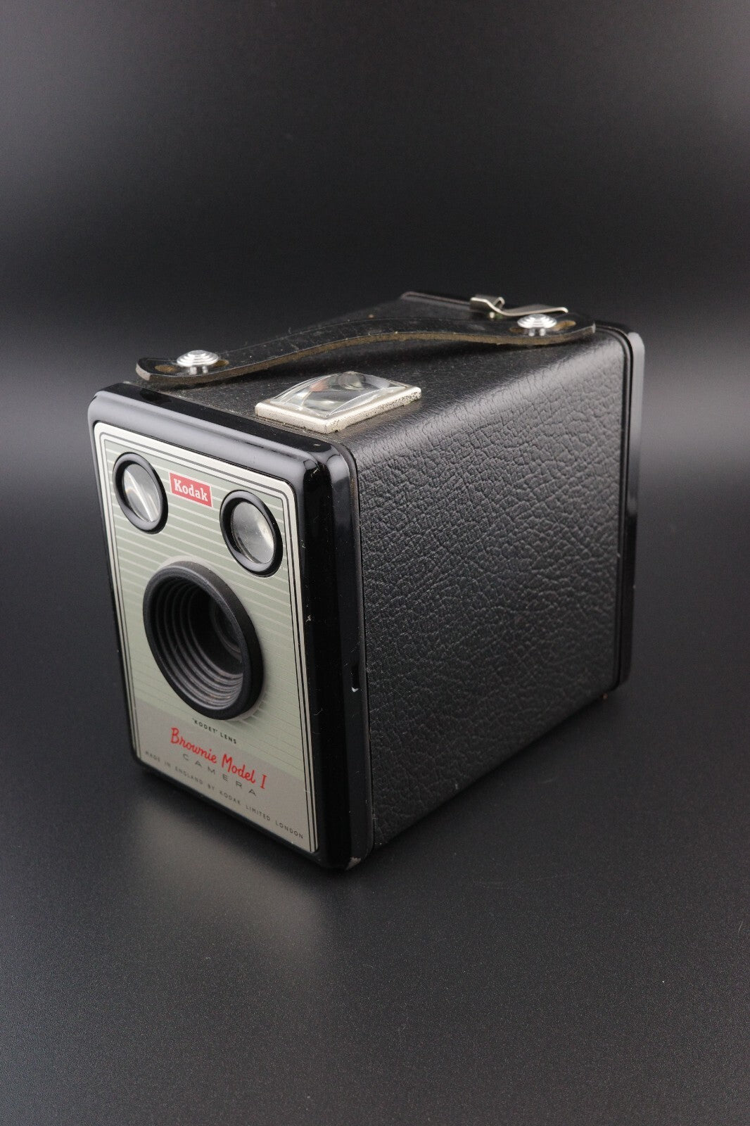 Kodak Brownie Model 1 Vintage 1960's 620 Film Camera & Case - Tested and Working