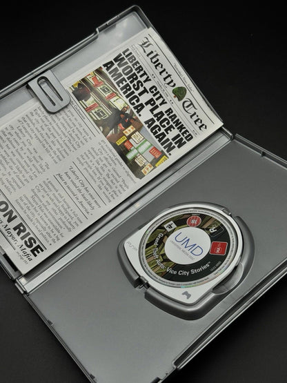 Grand Theft Auto: Liberty City Stories (Sony PSP, 2005) Video game & Manual