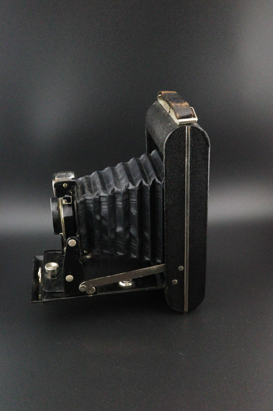 Kodak Six-20 Junior Vintage 1930's 620 Folding Camera - Tested & Working VGC