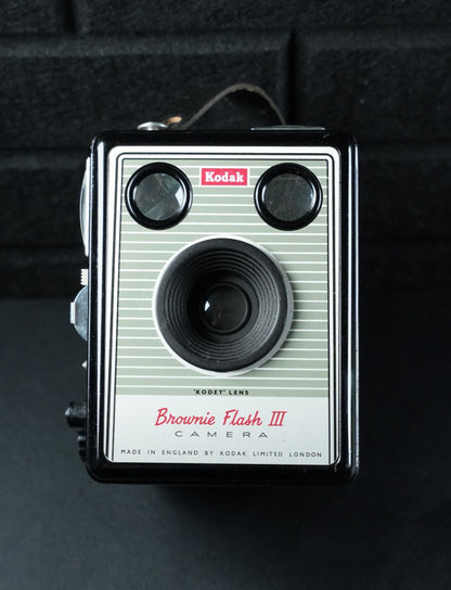 Kodak Brownie Flash III Vintage 1950's 127 Film Box Camera + Case - Working W541