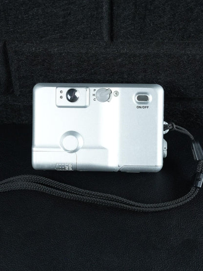 Canon ixus L-1 Vintage 1990's APS Film Camera + Battery - Tested & Working (W89)