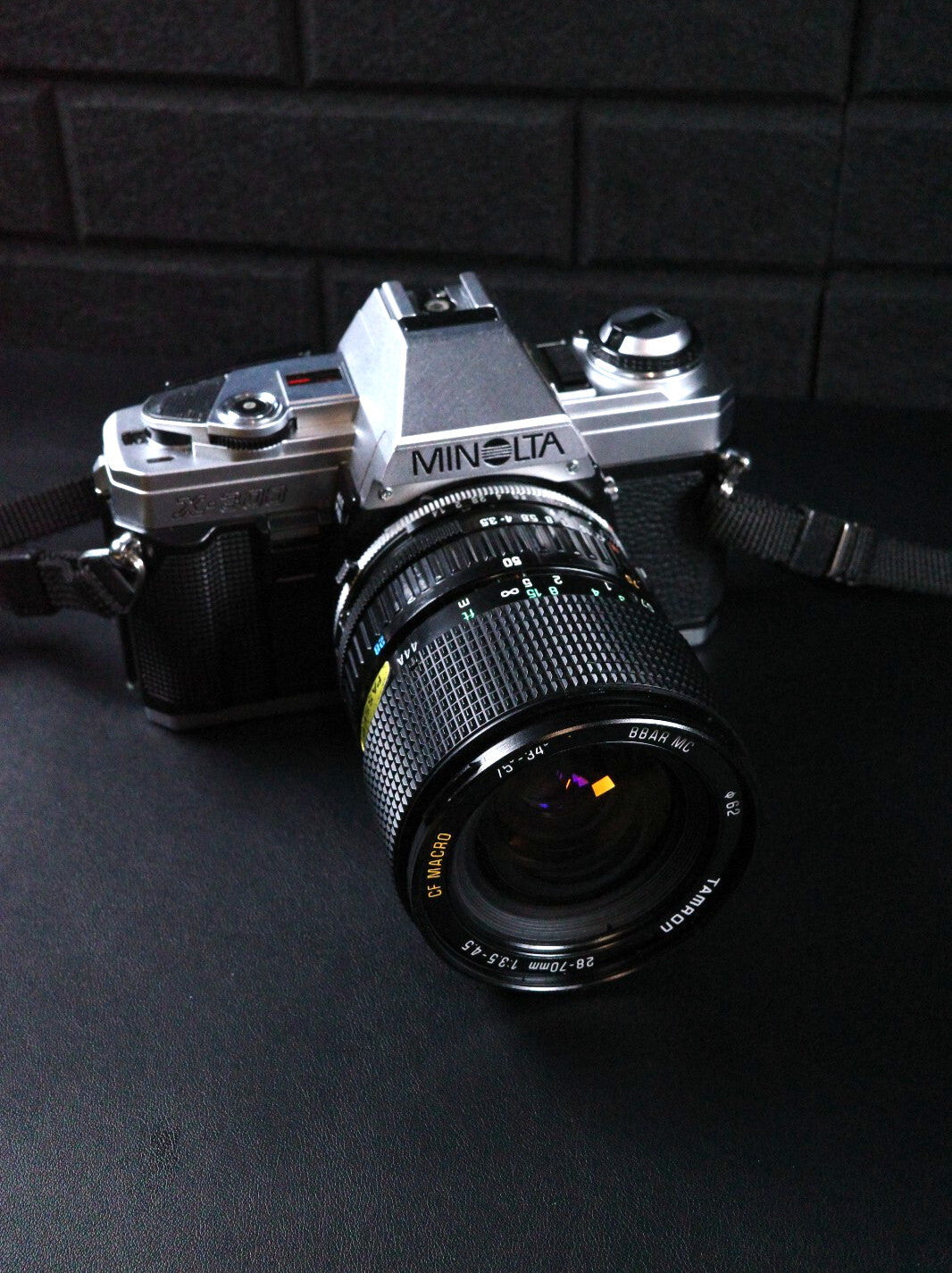 Working Minolta X-300 Vintage 1980's 35mm SLR Film Camera + Tamron 28-70mm Lens