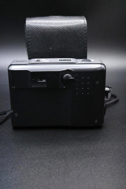 Vintage Canon IXUS FF Compact Camera & Case - Excellent Condition Fully Working