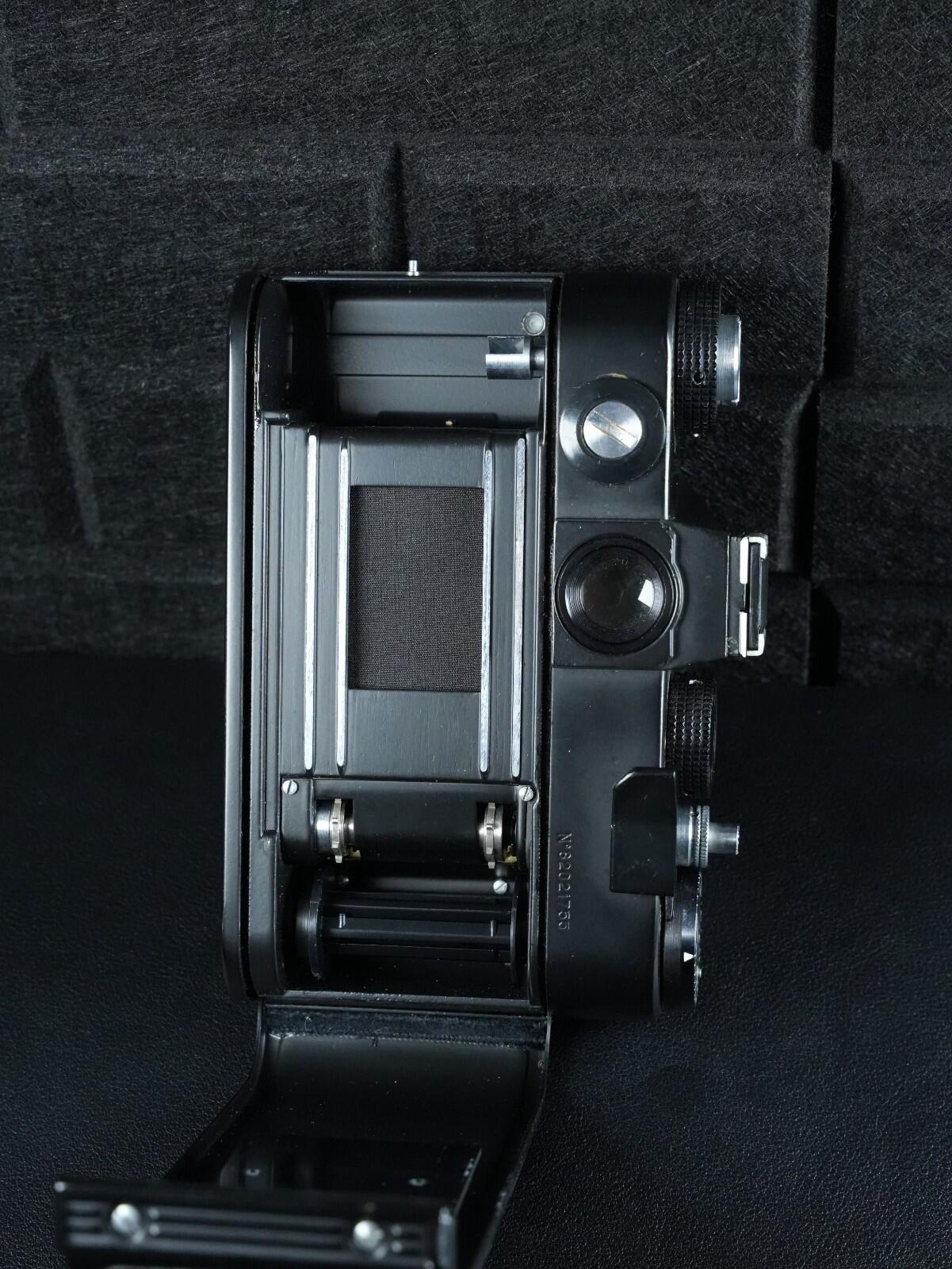 Zenit TTL Vintage 1980's 35mm Film Camera + Sigma 28-70mm (Faulty Light Meter)