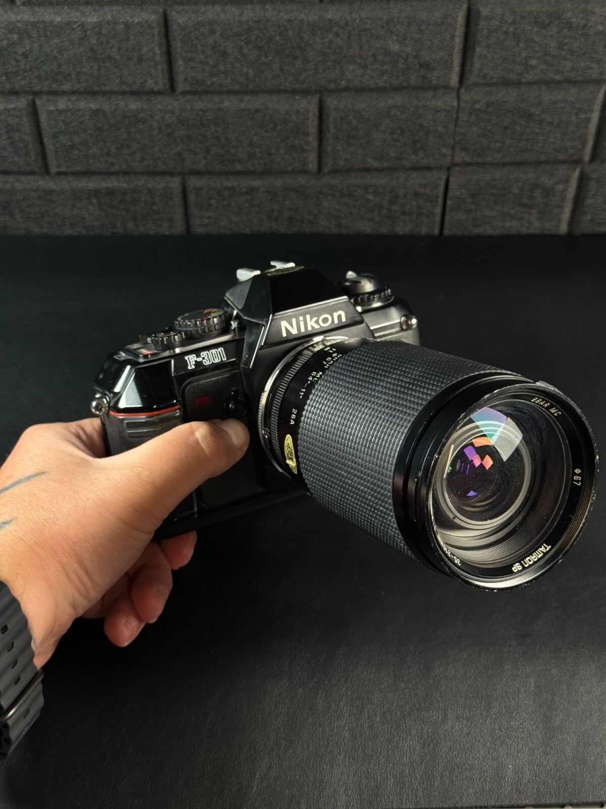 Nikon F-301 35mm Film SLR Camera + Tamron 35-200mm Zoom Lens - Tested & Working